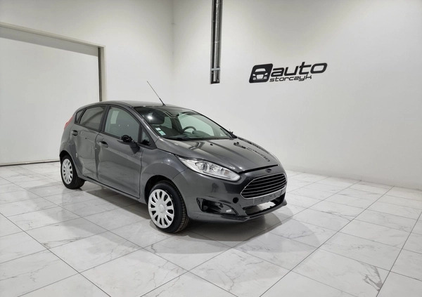 Ford Fiesta cena 17700 przebieg: 39000, rok produkcji 2016 z Poddębice małe 211